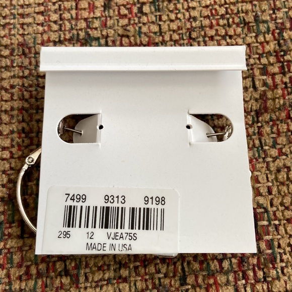 NWT Charter Club Silver Tone Medium Chevron Omega Hoop Earrings Hypoallergenic - Picture 2 of 6